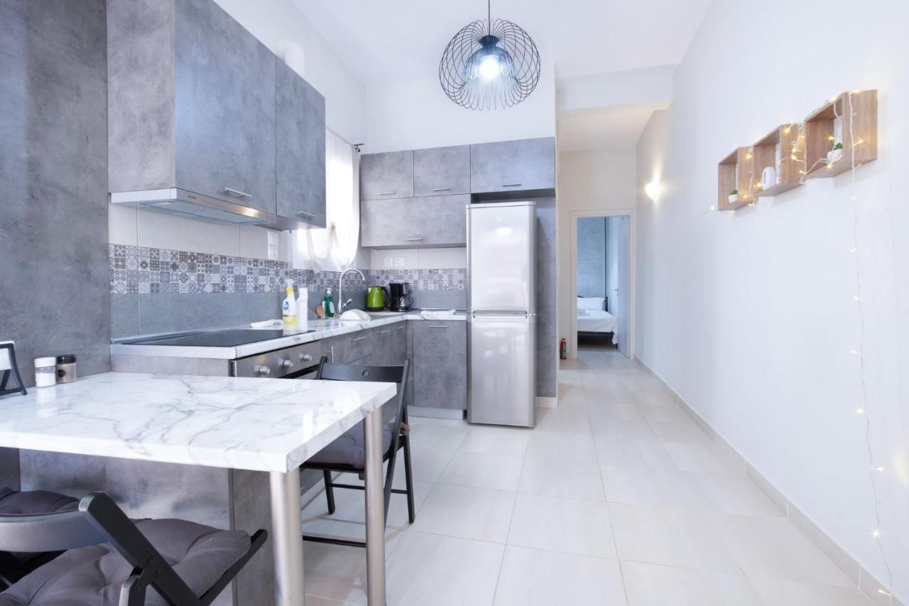 Bright Apartment In Πειραιάς Εξωτερικό φωτογραφία